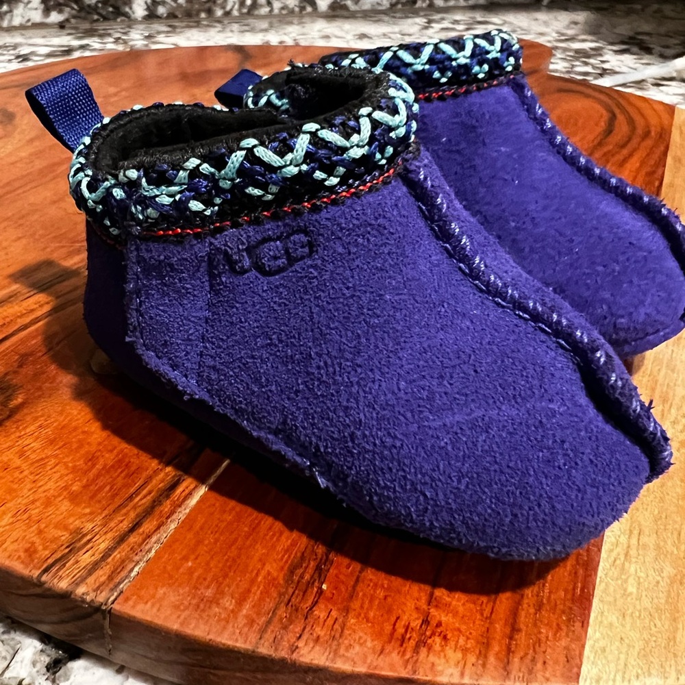 Baby Moccasin UGGs